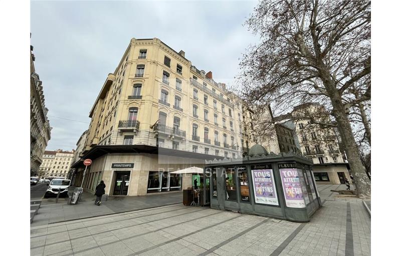 Location de bureau de 400 m² à Lyon 2 - 69002 photo - 1