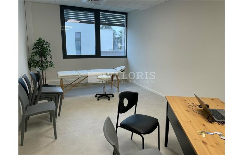Location de bureau de 489 m² à Lyon 5 - 69005 photo - 1