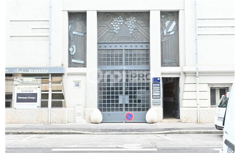 Location de bureau de 230 m² à Lyon 7 - 69007 photo - 1