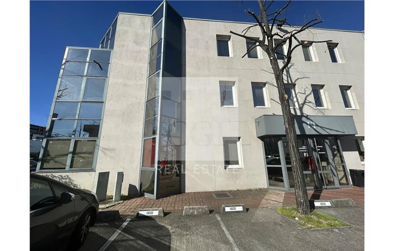 Location de bureau de 110 m² à Lyon 7 - 69007 photo - 1