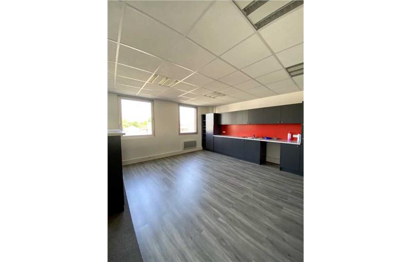 Location de bureau de 258 m² à Marcq-en-Baroeul - 59700 photo - 1