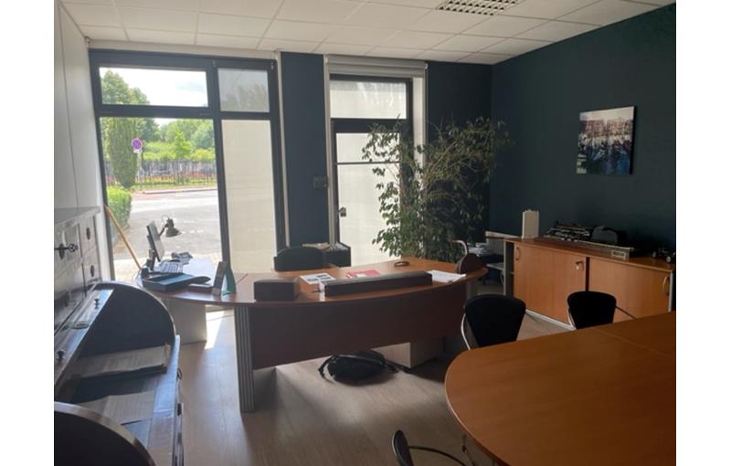 Location de bureau de 167 m² à Marcq-en-Baroeul - 59700 photo - 1