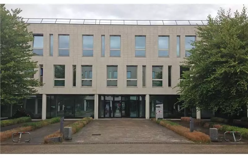 Location de bureau de 230 m² à Marcq-en-Baroeul - 59700