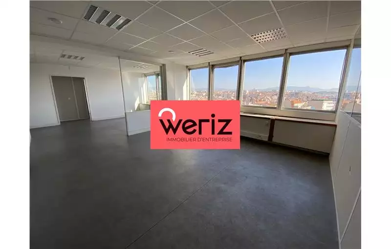 Location de bureau de 200 m² à Marseille 6 - 13006