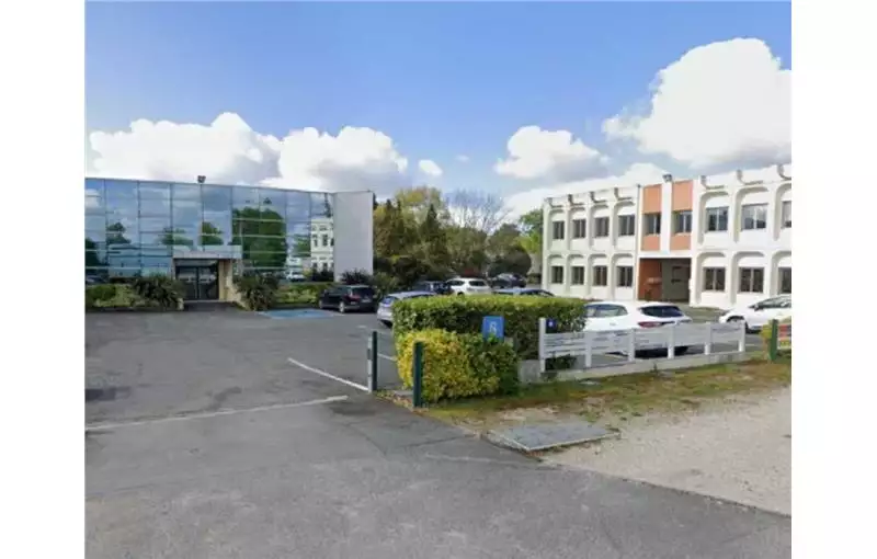 Location de bureau de 389 m² à Mérignac - 33700