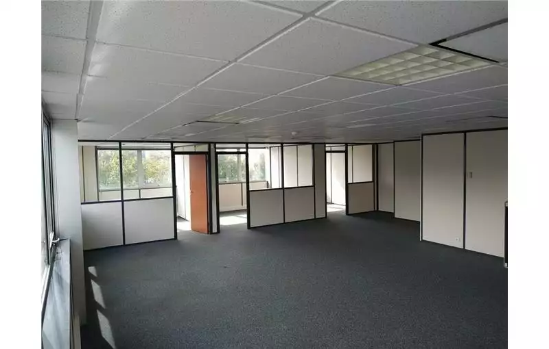 Location de bureau de 235 m² à Mérignac - 33700