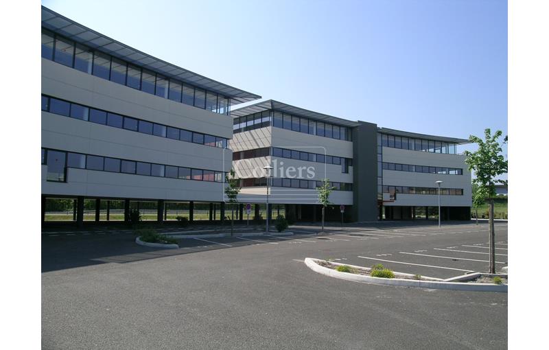 Location de bureau de 1 182 m² à Mérignac - 33700 photo - 1