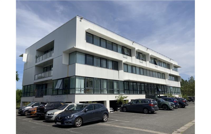 Location de bureau de 1 860 m² à Mérignac - 33700 photo - 1