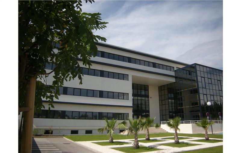 Location de bureau de 2 277 m² à Montpellier - 34000 photo - 1