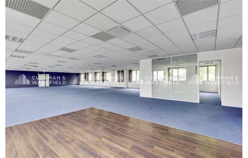Location de bureau de 470 m² à Nanterre - 92000 photo - 1