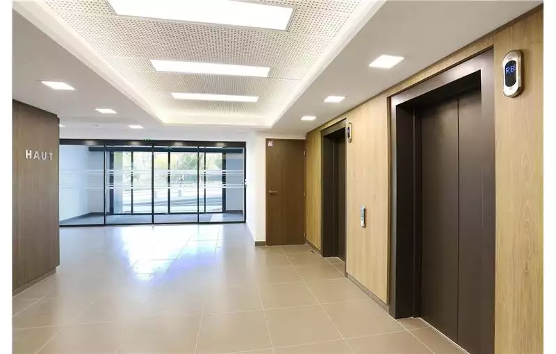 Location de bureau de 824 m² à Nanterre - 92000