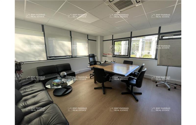 Location de bureau de 749 m² à Nantes - 44000 photo - 1