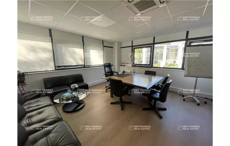 Location de bureau de 749 m² à Nantes - 44000