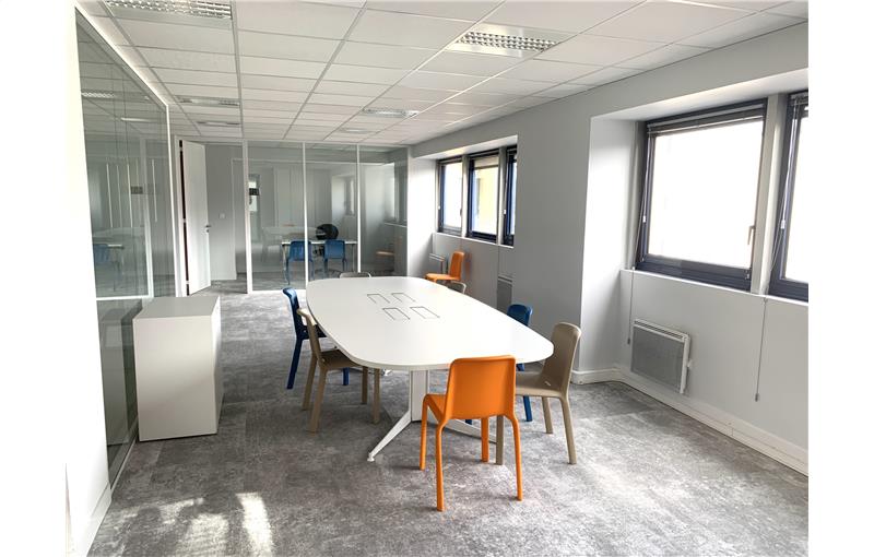 Location de bureau de 118 m² à Nantes - 44000 photo - 1