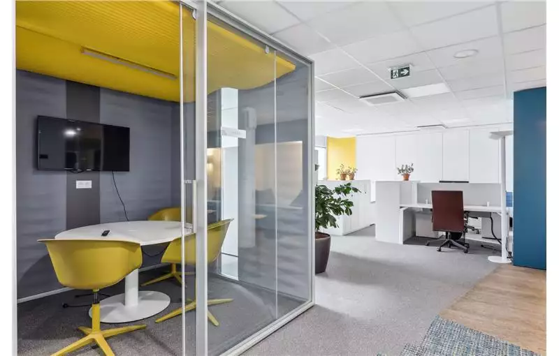 Location de bureau de 401 m² à Nantes - 44000