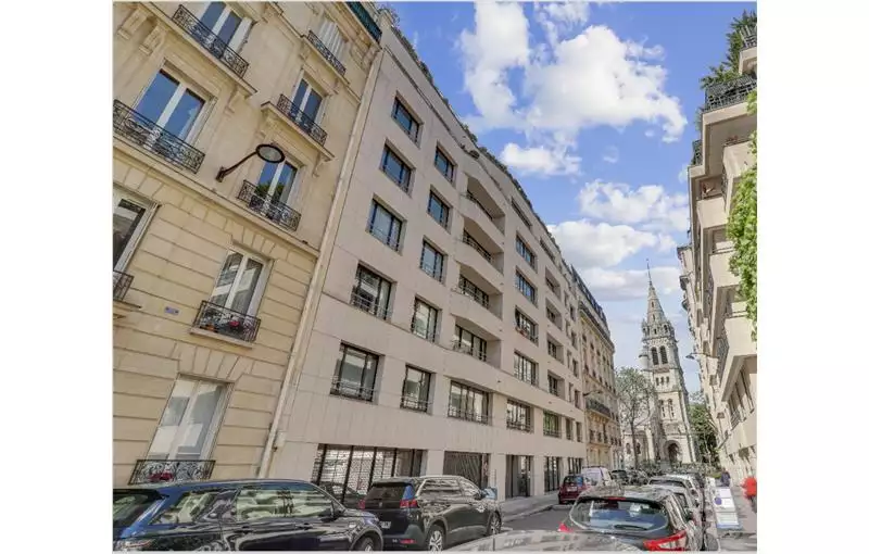 Location de bureau de 83 m² à Neuilly-sur-Seine - 92200