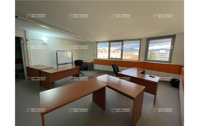 Location de bureau de 80 m² à Nice - 06000 photo - 1