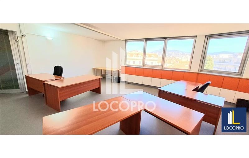 Location de bureau de 80 m² à Nice - 06000 photo - 1