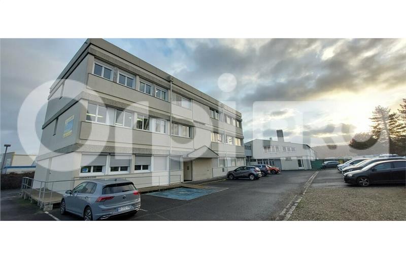 Location de bureau de 246 m² à Nogent-sur-Oise - 60180 photo - 1