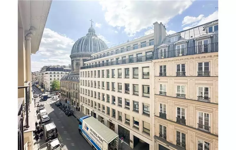 Location de bureau de 105 m² à Paris 1 - 75001