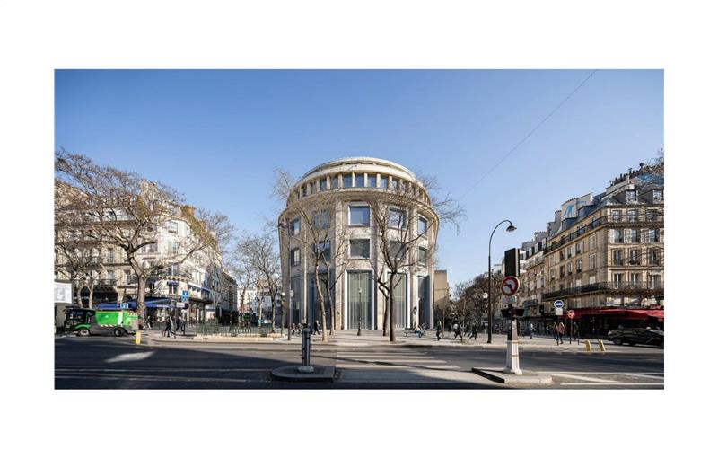 Location de bureau de 16 585 m² à Paris 10 - 75010 photo - 1
