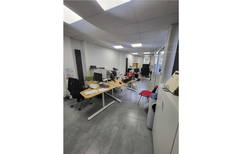 Location de bureau de 72 m² à Paris 14 - 75014 photo - 1
