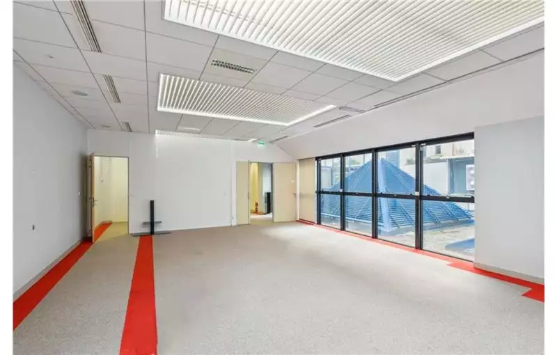 Location de bureau de 410 m² à Paris 15 - 75015