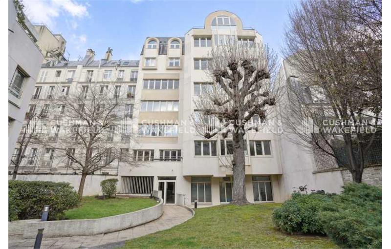Location de bureau de 1 527 m² à Paris 17 - 75017 photo - 1