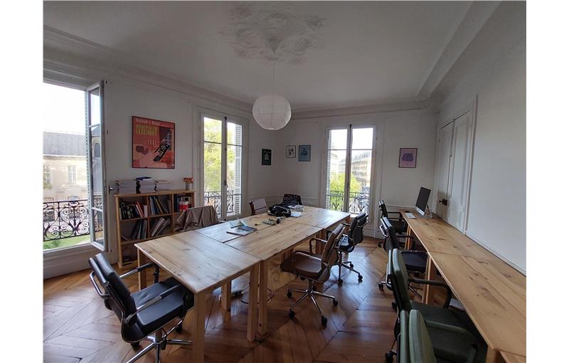 Location de bureau de 89 m² à Paris 3 - 75003 photo - 1