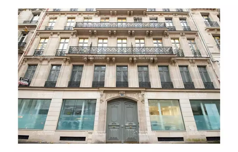 Location de bureau de 1361 m² à Paris 8 - 75008