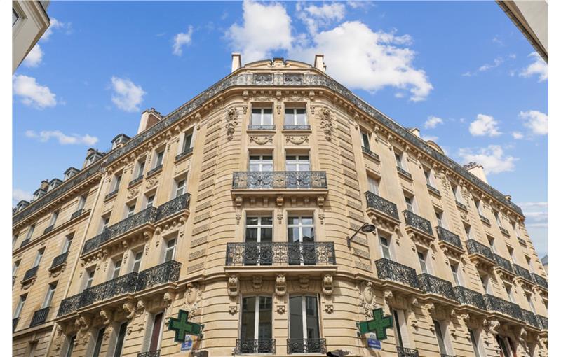 Location de bureau de 350 m² à Paris 8 - 75008 photo - 1