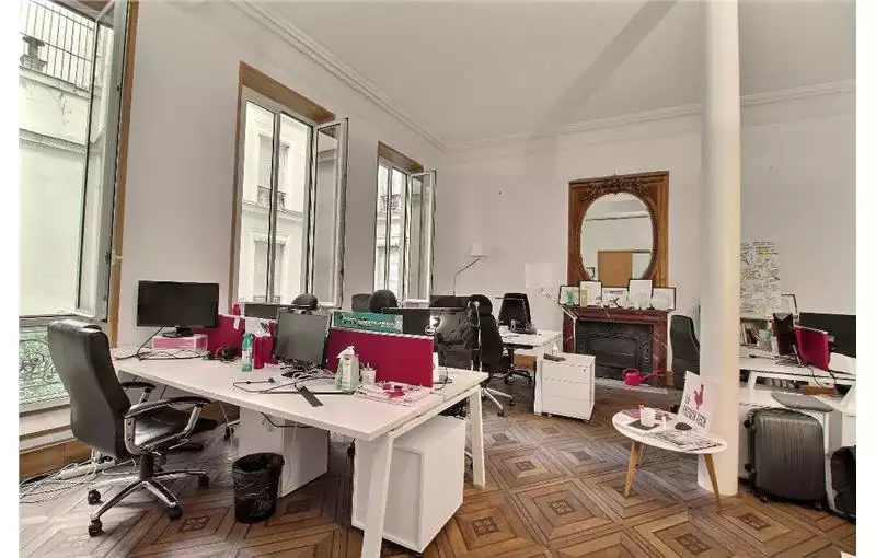 Location de bureau de 376 m² à Paris 8 - 75008