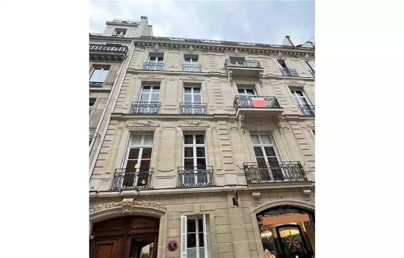 Location de bureau de 80 m² à Paris 8 - 75008