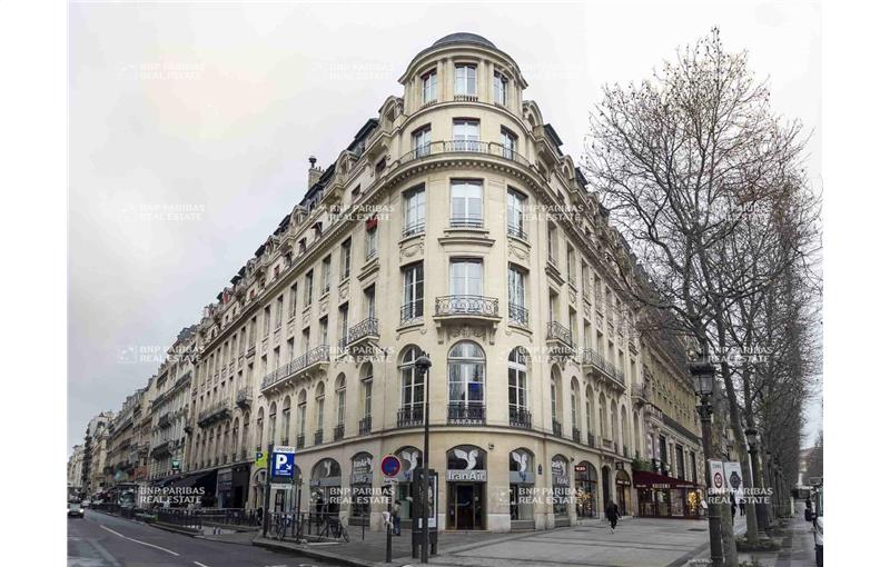 Location de bureau de 371 m² à Paris 8 - 75008 photo - 1