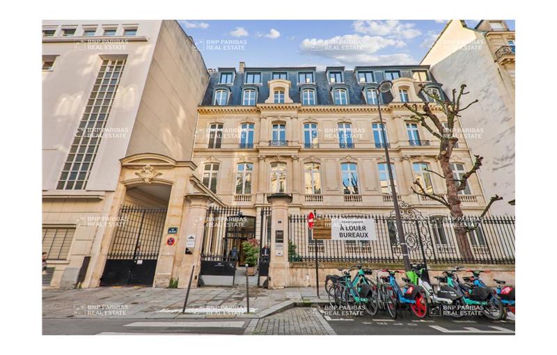 Location de bureau de 301 m² à Paris 8 - 75008 photo - 1