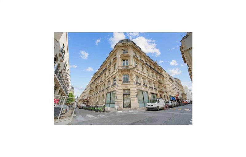 Location de bureau de 300 m² à Paris 9 - 75009 photo - 1