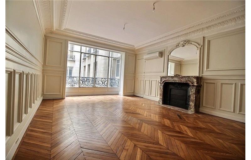 Location de bureau de 290 m² à Paris 9 - 75009 photo - 1