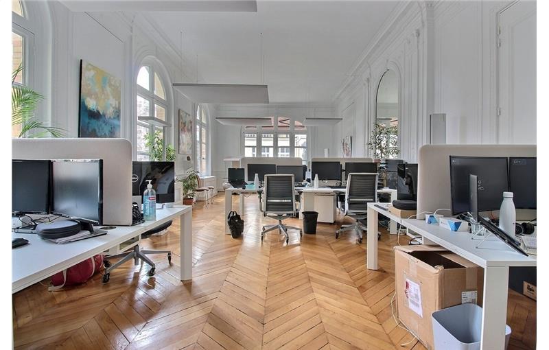 Location de bureau de 179 m² à Paris 9 - 75009 photo - 1
