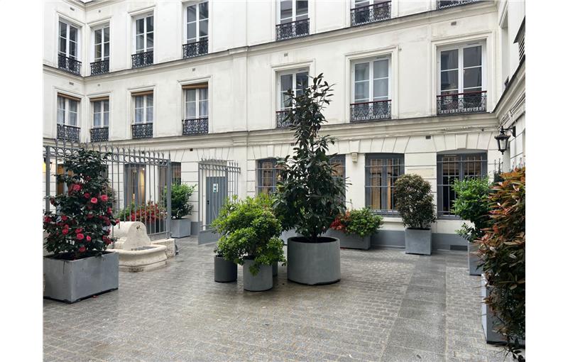 Location de bureau de 25 m² à Paris 9 - 75009 photo - 1