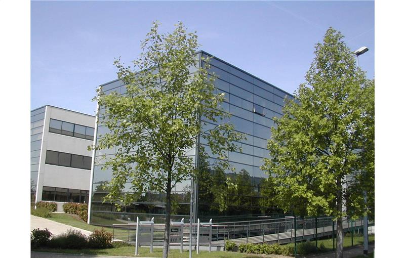 Location de bureau de 582 m² à Poissy - 78300 photo - 1