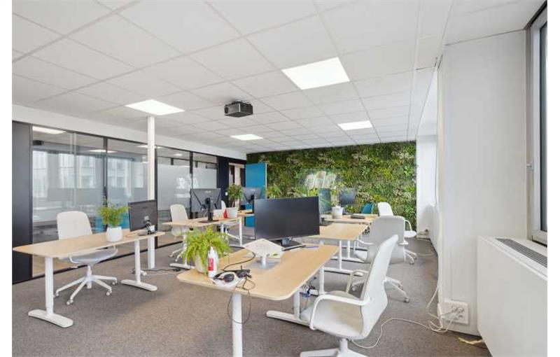 Location de bureau de 171 m² à Puteaux - 92800 photo - 1