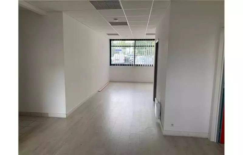 Location de bureau de 190 m² à Quimper - 29000