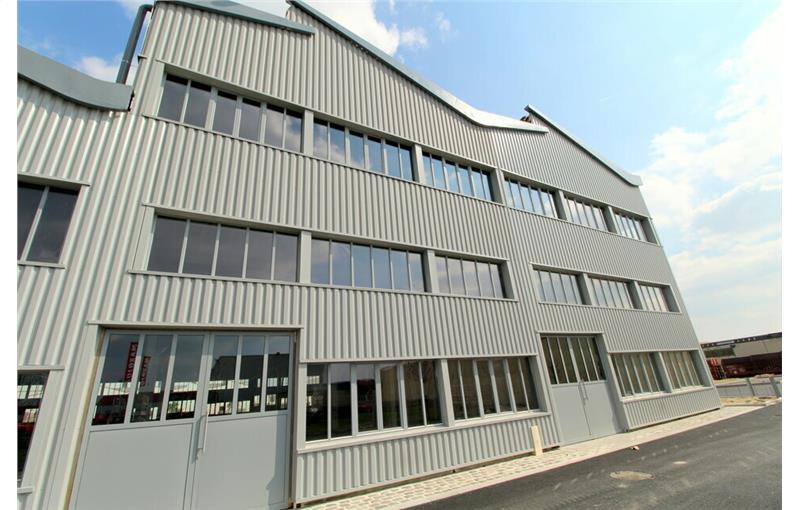 Location de bureau de 326 m² à Reims - 51100 photo - 1