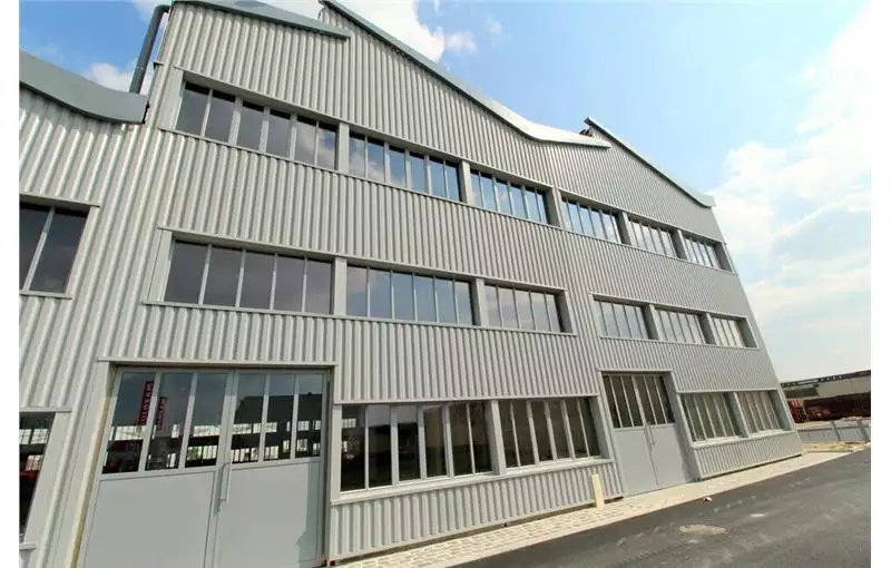 Location de bureau de 326 m² à Reims - 51100