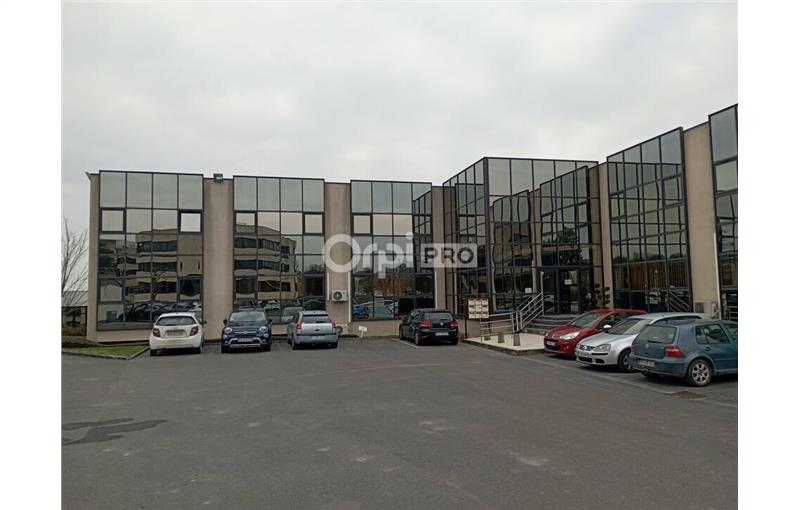 Location de bureau de 233 m² à Reims - 51100 photo - 1
