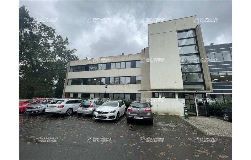 Location de bureau de 674 m² à Rennes - 35000 photo - 1