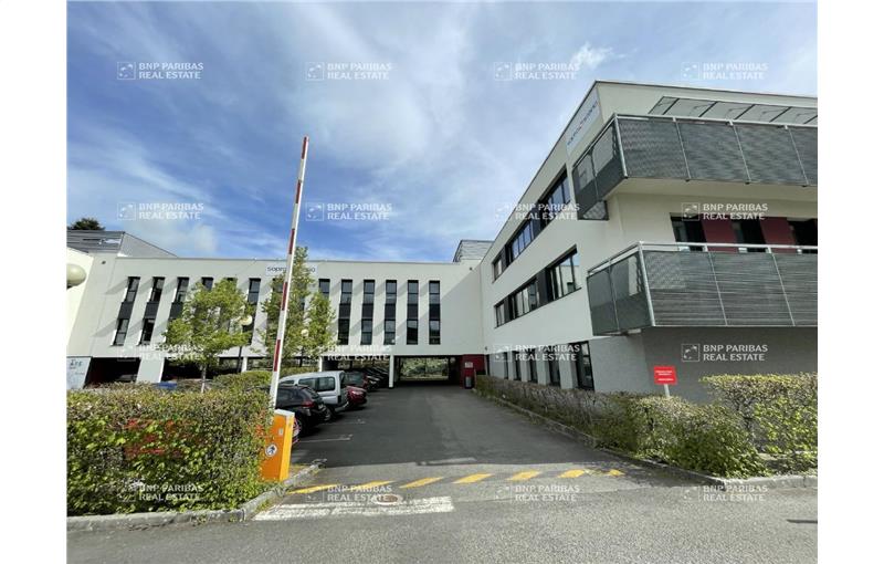 Location de bureau de 1 599 m² à Rennes - 35000 photo - 1