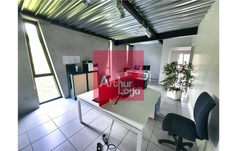 Location de bureau de 344 m² à Romagnat - 63540 photo - 1