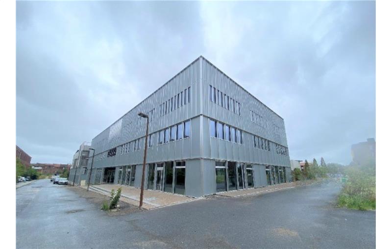 Location de bureau de 1 877 m² à Roubaix - 59100 photo - 1