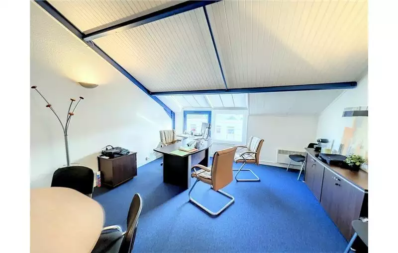Location de bureau de 78 m² à Saint-Avertin - 37550